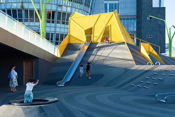 無(wú)動(dòng)力游樂(lè)設(shè)備